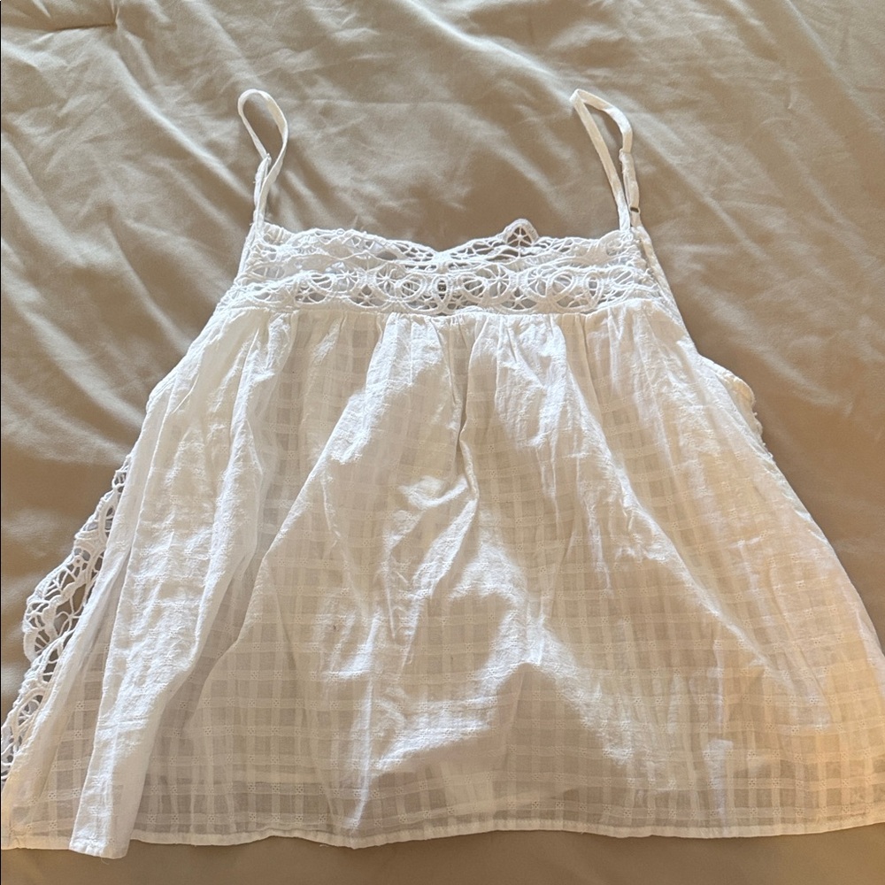 American Eagle Outfitters White Lace Trim Top